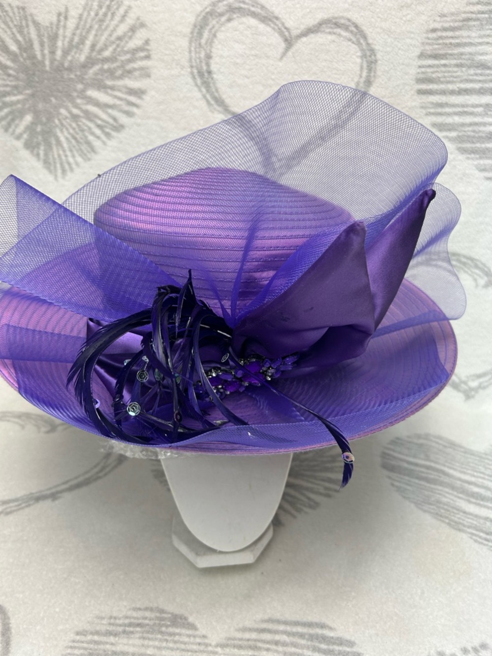 Vintage Purple Luminescent Whittall&Shon elegent durbey hat,  head size 22.5in
